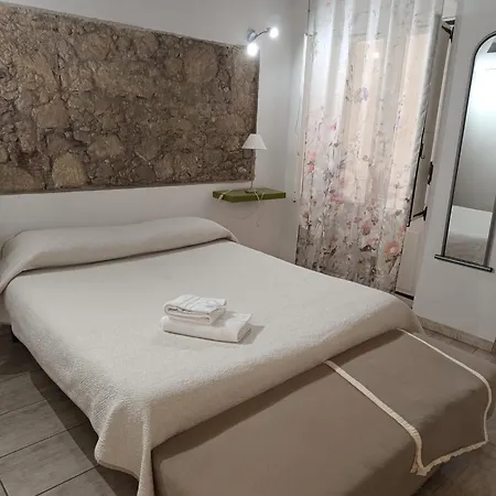 Al183 Guest house 2*